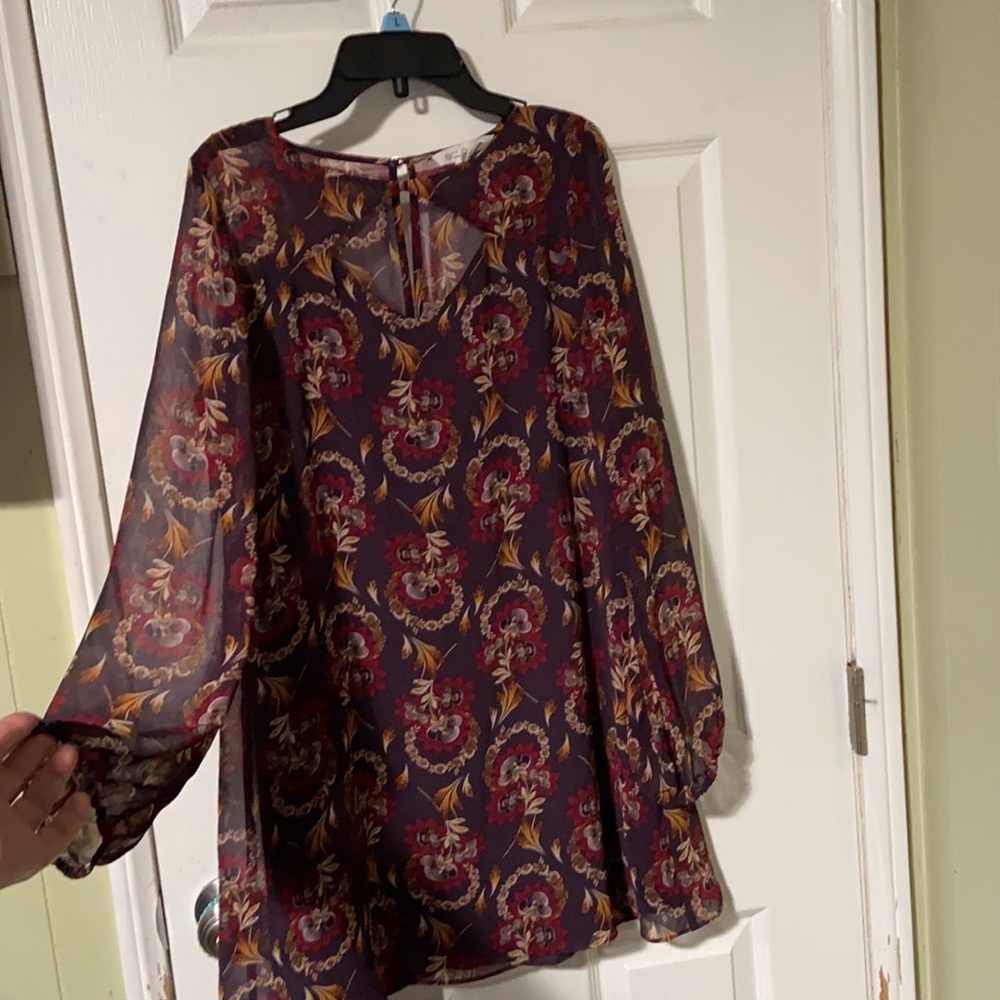 BCBGeneration floral sheath dress. Size Small